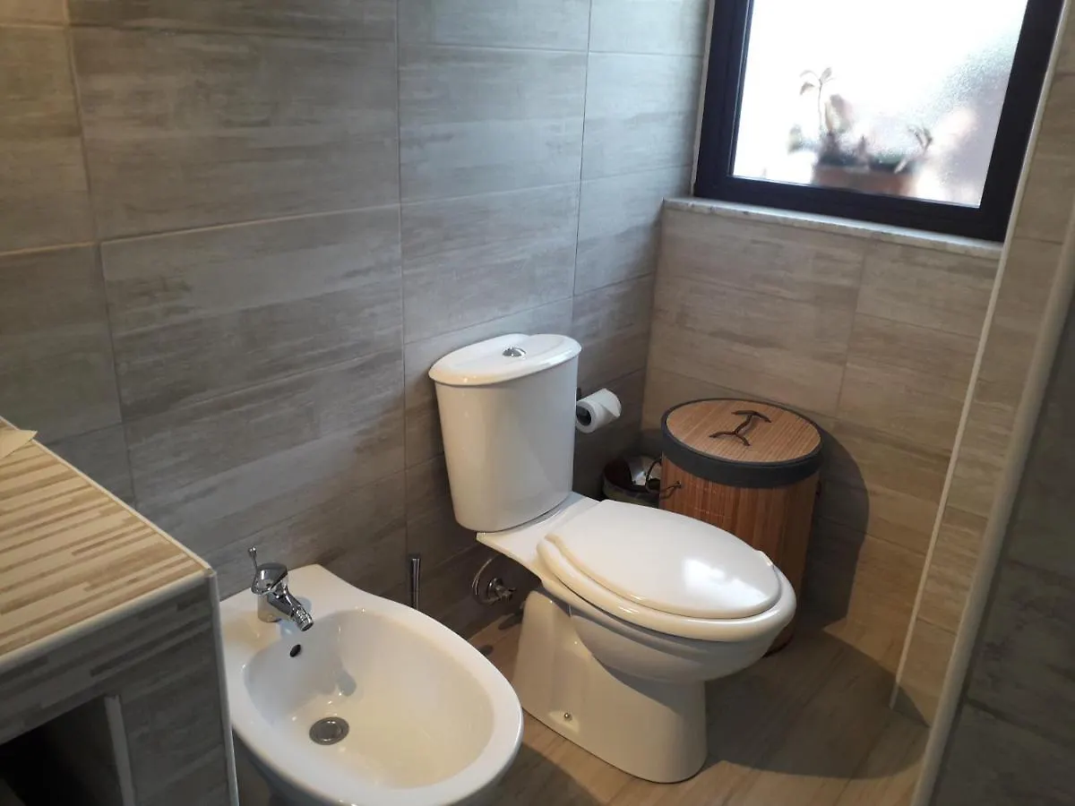 Apartment Ferienwohnung Fontanarossa Airport Sleep And Travel CTA Italien